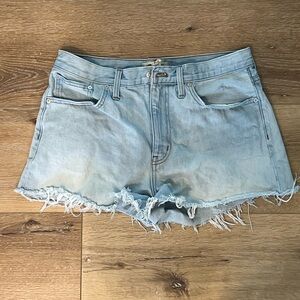 Madewell relaxed  Denim frayed Hem Women Shorts